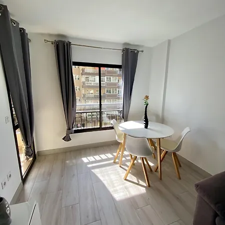 Piso En El Paseo Maritimo *