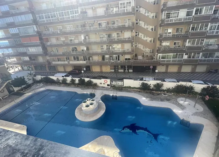 Апартаменты Piso En El Paseo Maritimo Фуэнхирола