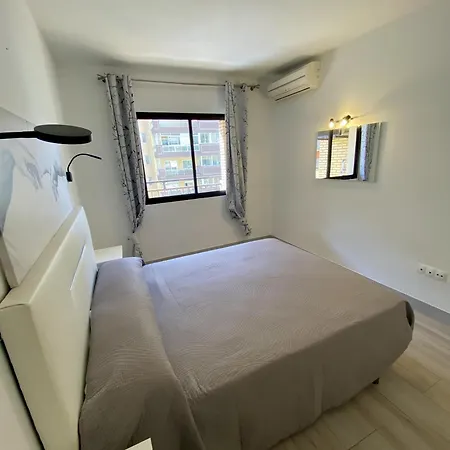 Piso En El Paseo Marítimo Fuengirola